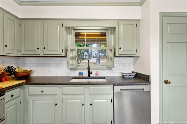 kitchen with a sink, backsplash, stainless steel dishwasher, and dark countertops