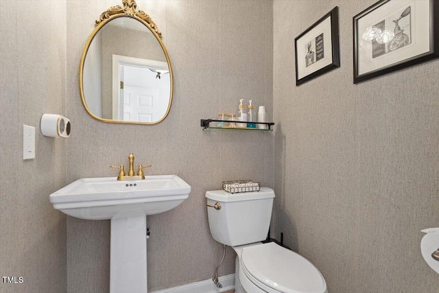 609 Brookview Dr, Chapel Hill, NC 27514 - bathroom with toilet