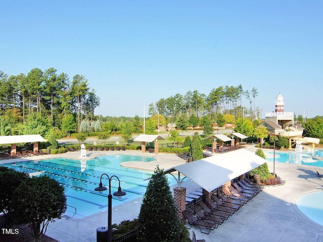 730 Toms Creek Rd, Cary, NC 27519 - community pool with a patio area