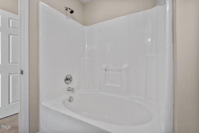 full bathroom featuring shower / washtub combination
