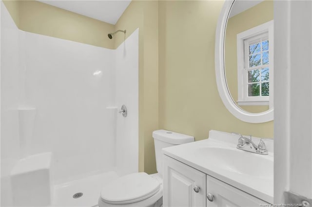 1772 Inverness Dr, Fayetteville, NC 28304 - full bathroom featuring toilet, walk in shower, and vanity