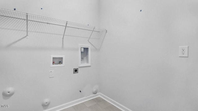 1014 Ocean Ct, Carthage, NC 28327 - laundry room featuring gas dryer hookup, electric dryer hookup, and washer hookup