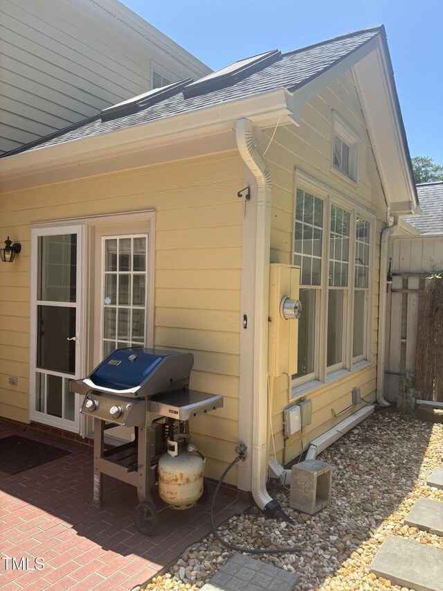11035 Southwalk Ln, Raleigh, NC 27614 - view of side of property with a shingled roof
