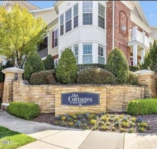 10529 Sablewood Dr Unit 111, Raleigh, NC 27617 - view of community / neighborhood sign