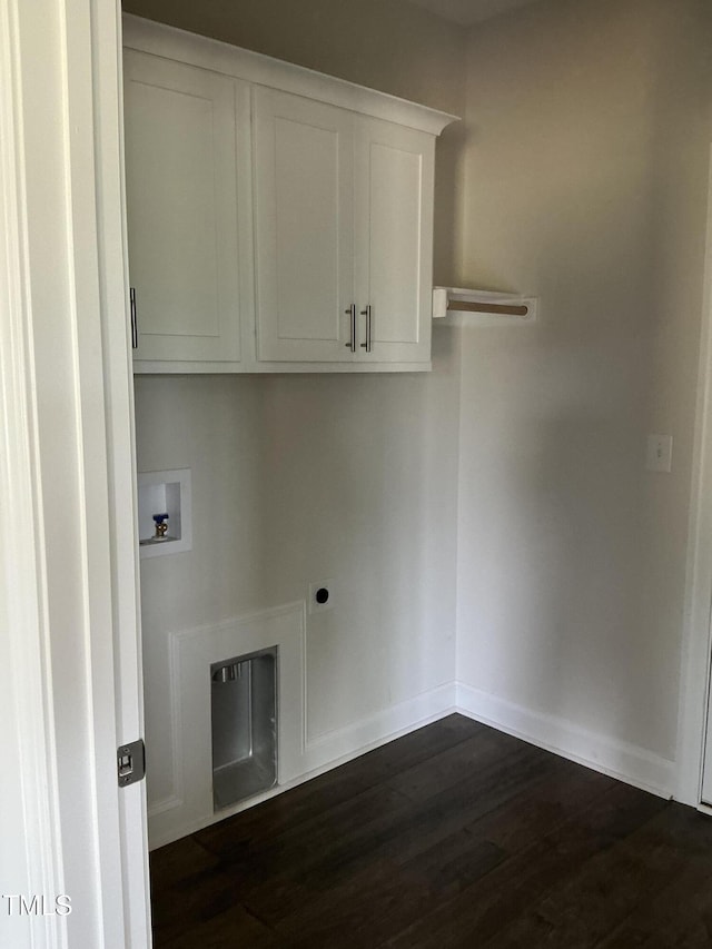 1039 N Lincoln St, Benson, NC 27504 - laundry room with dark wood-style flooring, hookup for a washing machine, and cabinet space