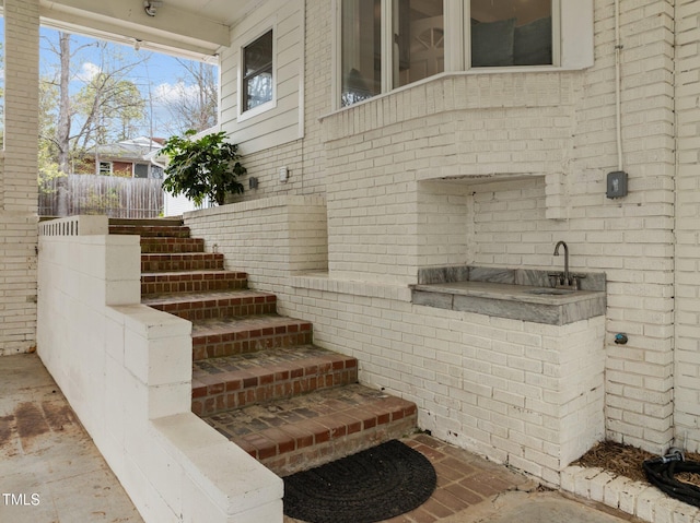 exterior space featuring fence