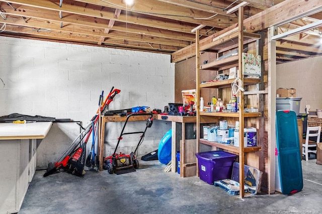 6407 Kimridge Rd, Fayetteville, NC 28314 - view of storage room