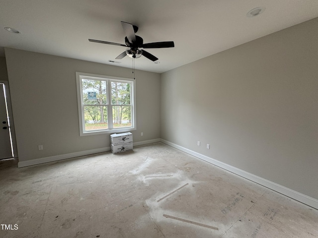 9600 Stallings Rd, Spring Hope, NC 27882 - unfurnished room featuring ceiling fan and baseboards