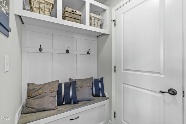2801 Landon Ridge Dr, New Hill, NC 27562 - view of mudroom