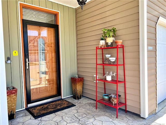 view of property entrance