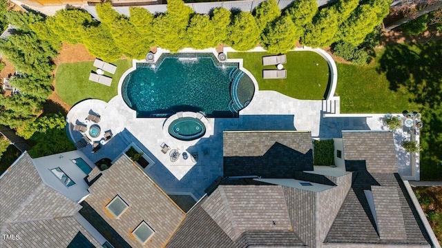 1208 Hunting Ridge Rd, Raleigh, NC 27615 - aerial view of a pool area