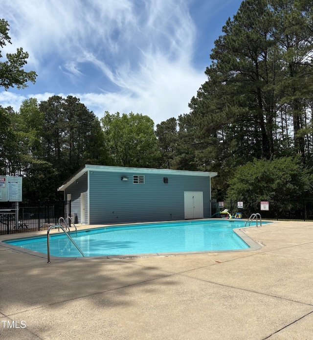 925 Lakewind, Sanford, NC 27332