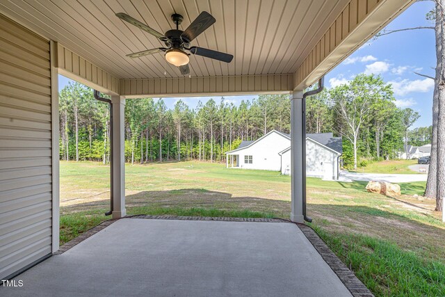 18 Bonnybrook Ct, Selma, NC 27576 - view of patio / terrace featuring a ceiling fan