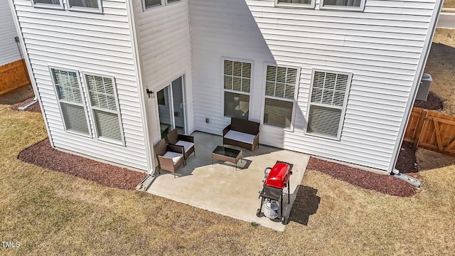 1408 Weavers Trace Dr, Zebulon, NC 27597 - view of patio with fence