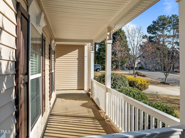 balcony featuring a porch