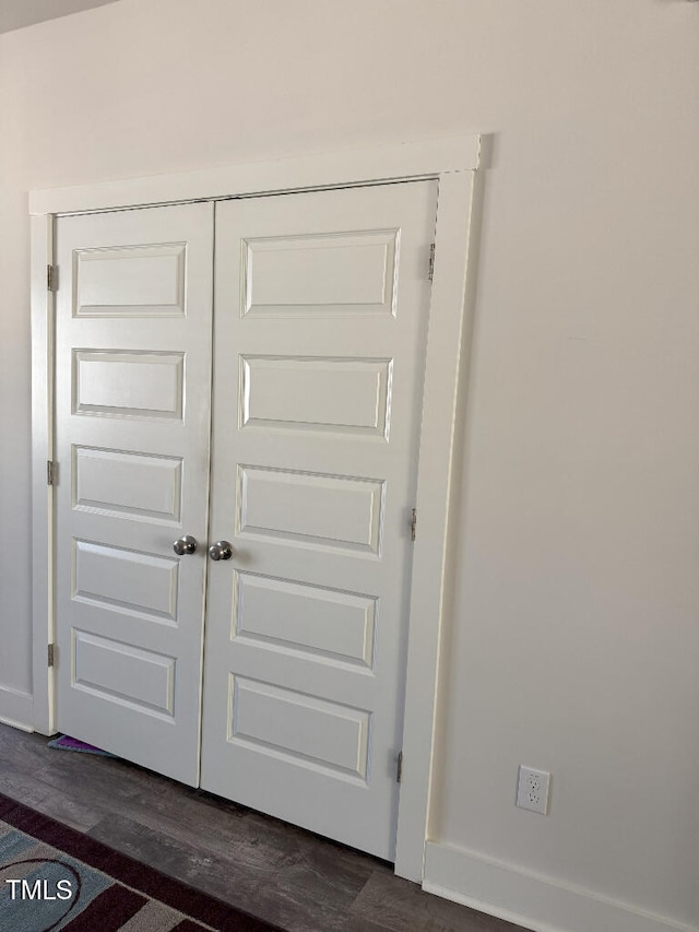 829 S Franklin St, Wake Forest, NC 27587 - details featuring baseboards and wood finished floors
