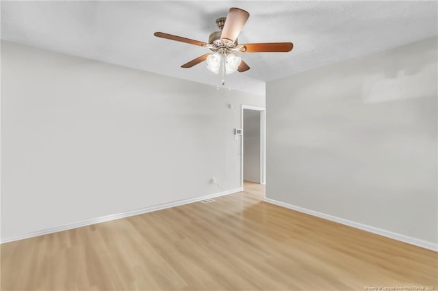 2951 Peacock St, Hope Mills, NC 28348 - photo 5
