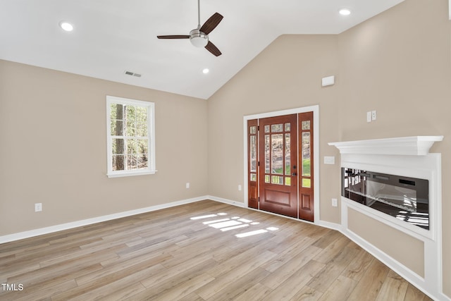 foyer featuring recessed lighting, baseboards, light wood finished floors, visible vents, and a ceiling fan