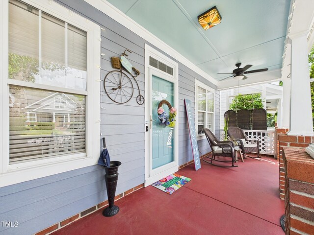view of patio / terrace featuring a porch and ceiling fan