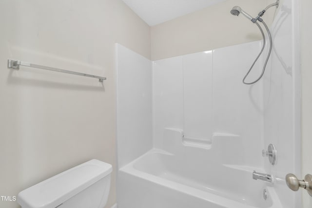 full bathroom with toilet and shower / tub combination