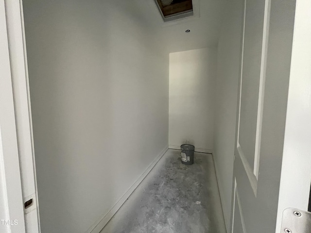 508 S Vance St, Fremont, NC 27830 - detailed view of concrete flooring