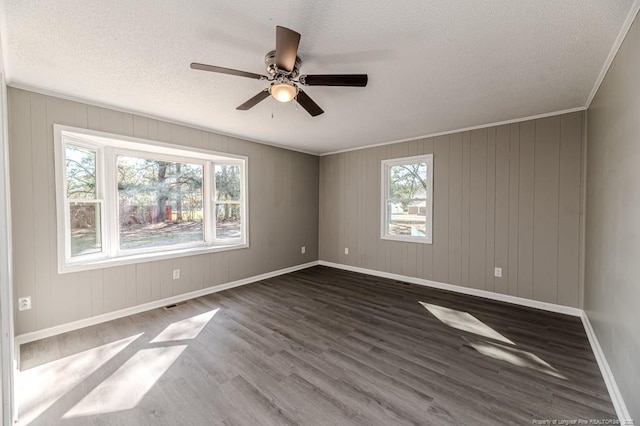 488 Hall Rd, Erwin, NC 28339 - photo 13