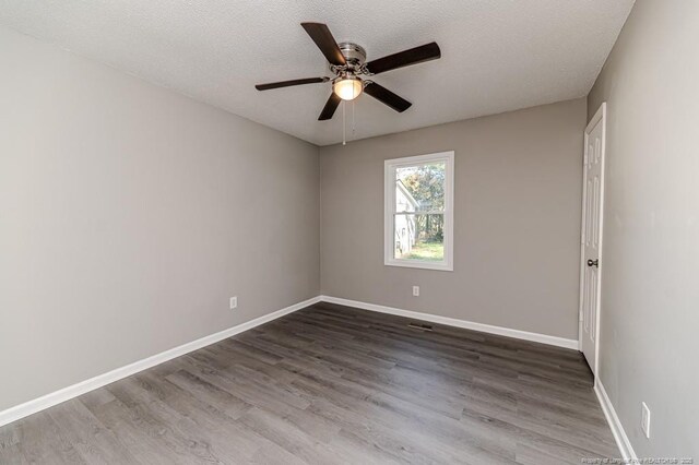 488 Hall Rd, Erwin, NC 28339 - photo 22