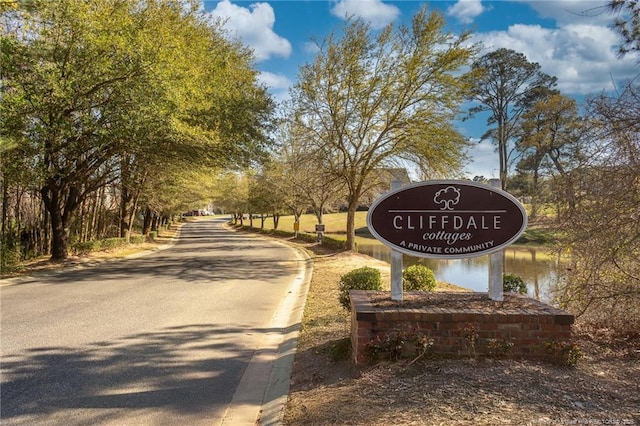 3159 Wisteria Ln Unit 101, Fayetteville, NC 28314 - view of community sign