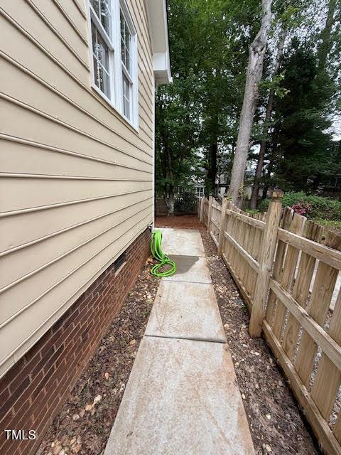9512 Anson Grove Ln, Raleigh, NC 27615 - view of home's exterior