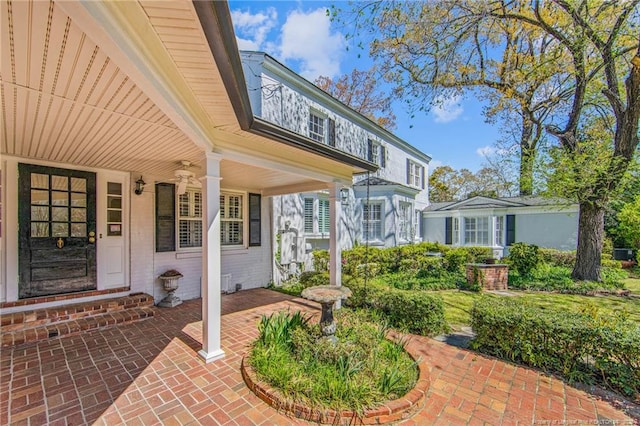 view of patio / terrace with covered porch