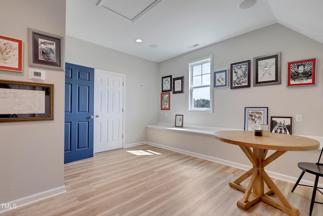 entrance foyer with baseboards, recessed lighting, light wood-style flooring, and visible vents