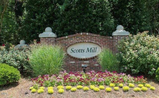 440 Heritage Village Ln, Apex, NC 27502 - view of community sign