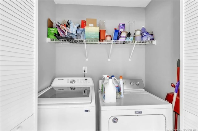 2220 Chasewater Rd, Fayetteville, NC 28306 - laundry room featuring laundry area and washer and clothes dryer