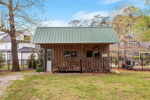 view of outdoor structure with an outdoor structure and fence