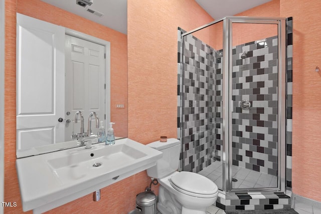417 Westbury Dr, Chapel Hill, NC 27516 - full bathroom featuring a shower stall, a sink, visible vents, and toilet