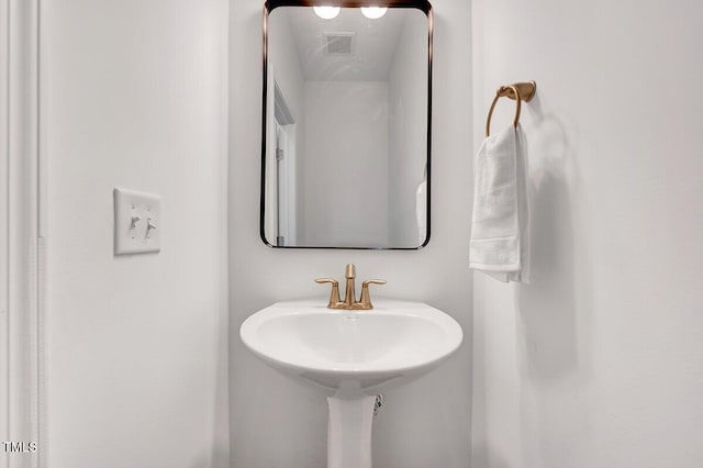 bathroom featuring visible vents