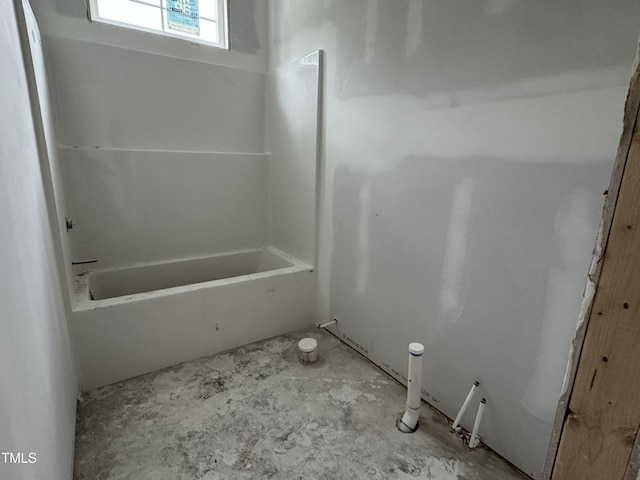1582 Patterson Rd, Kinston, NC 28504 - full bathroom with washtub / shower combination