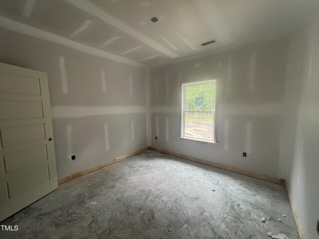 1572 Patterson Rd, Kinston, NC 28504 - empty room with baseboards