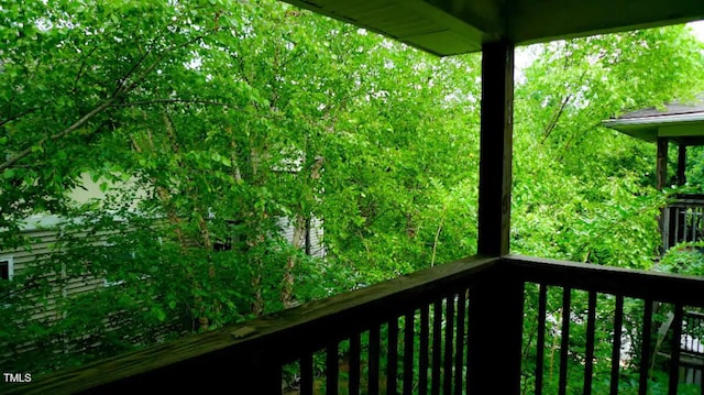 303 Smith Level Rd Unit E33, Chapel Hill, NC 27516 - view of balcony
