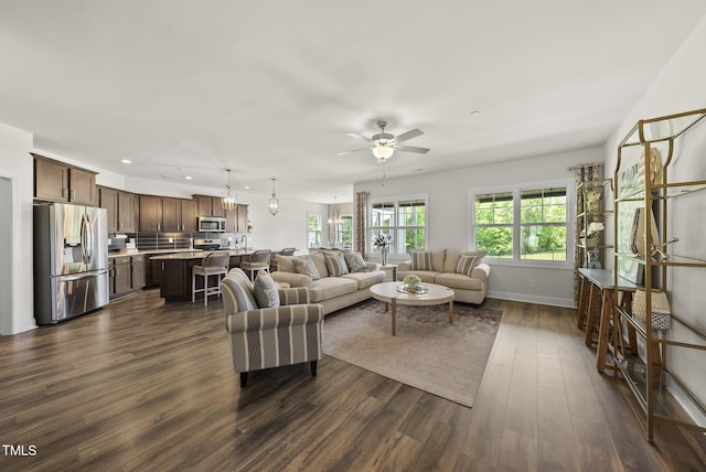 living area featuring dark wood-style floors, recessed lighting, a ceiling fan, and baseboards