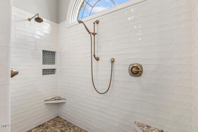 129 Trellingwood Dr, Morrisville, NC 27560 - bathroom with a tile shower