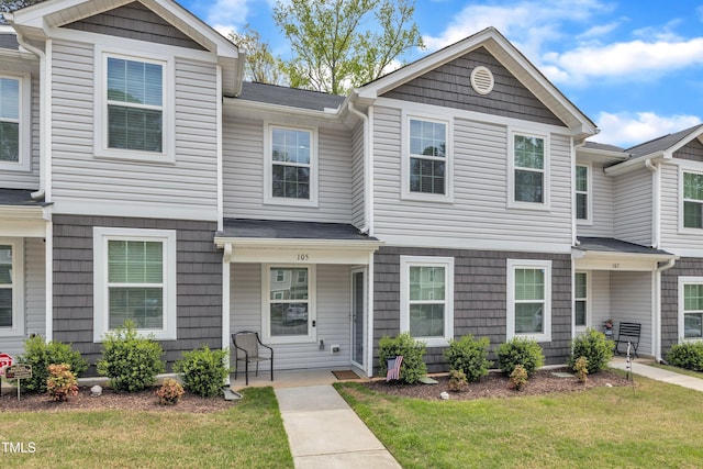 918 E Green St Unit F105, Franklinton, NC 27525 - multi unit property with covered porch and a front yard