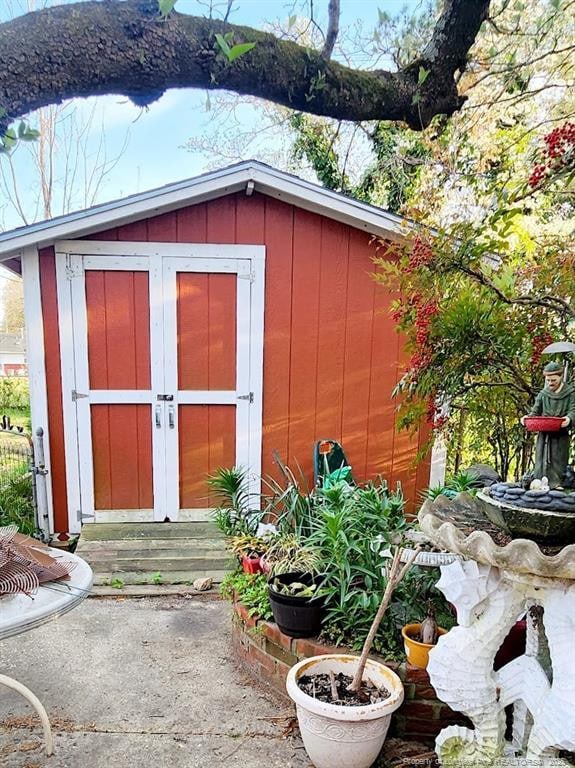 4017 Glenridge Rd, Fayetteville, NC 28304 - view of shed
