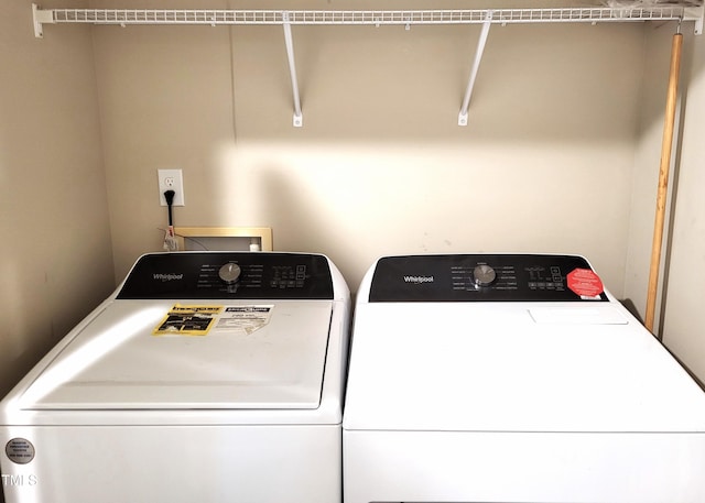 413 Diversity Way, Raleigh, NC 27610 - laundry area featuring washing machine and clothes dryer
