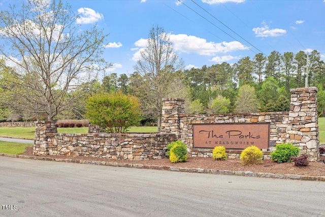956 The Parks Dr, Pittsboro, NC 27312 - view of community / neighborhood sign