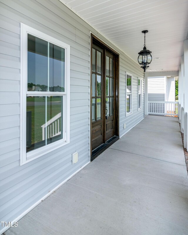 view of patio featuring covered porch