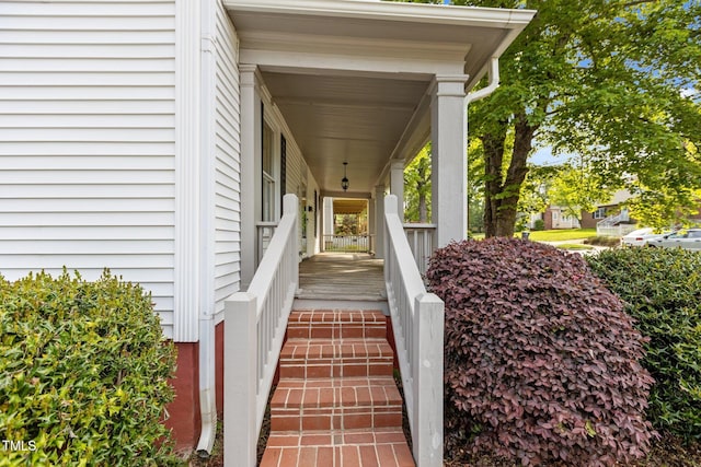 property entrance with a porch