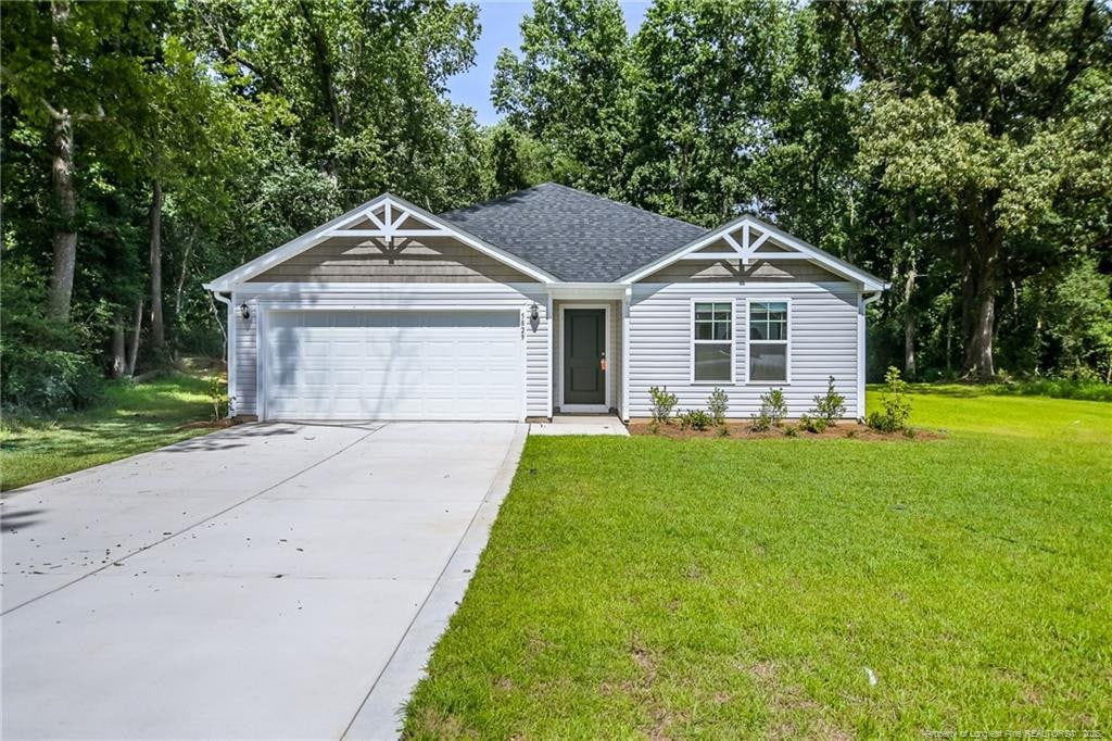 5829 Panther Dr, Hope Mills, NC 28348 - photo 1
