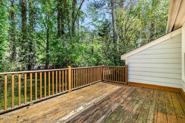3109 E Folkestone Pl, Raleigh, NC 27604 - view of wooden terrace