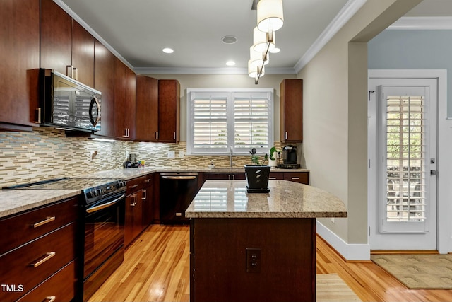 kitchen with black range with electric cooktop, a healthy amount of sunlight, light wood-type flooring, dishwasher, and ornamental molding